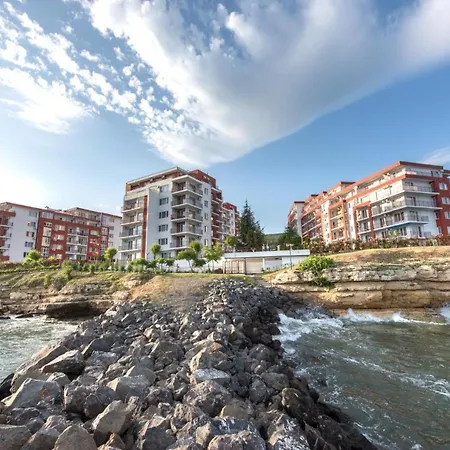 Gt Marina & Panorama *